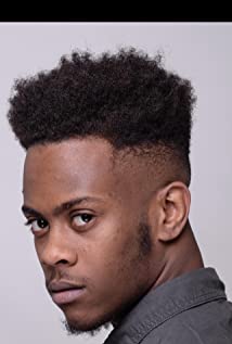 LeVar Lewis Jr.