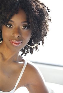 Ayana OShun
