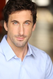 Travis Richardson