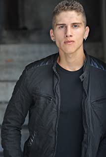 Dar Therrien