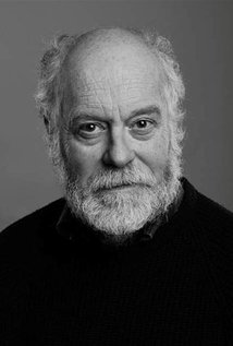 Neil Salvage